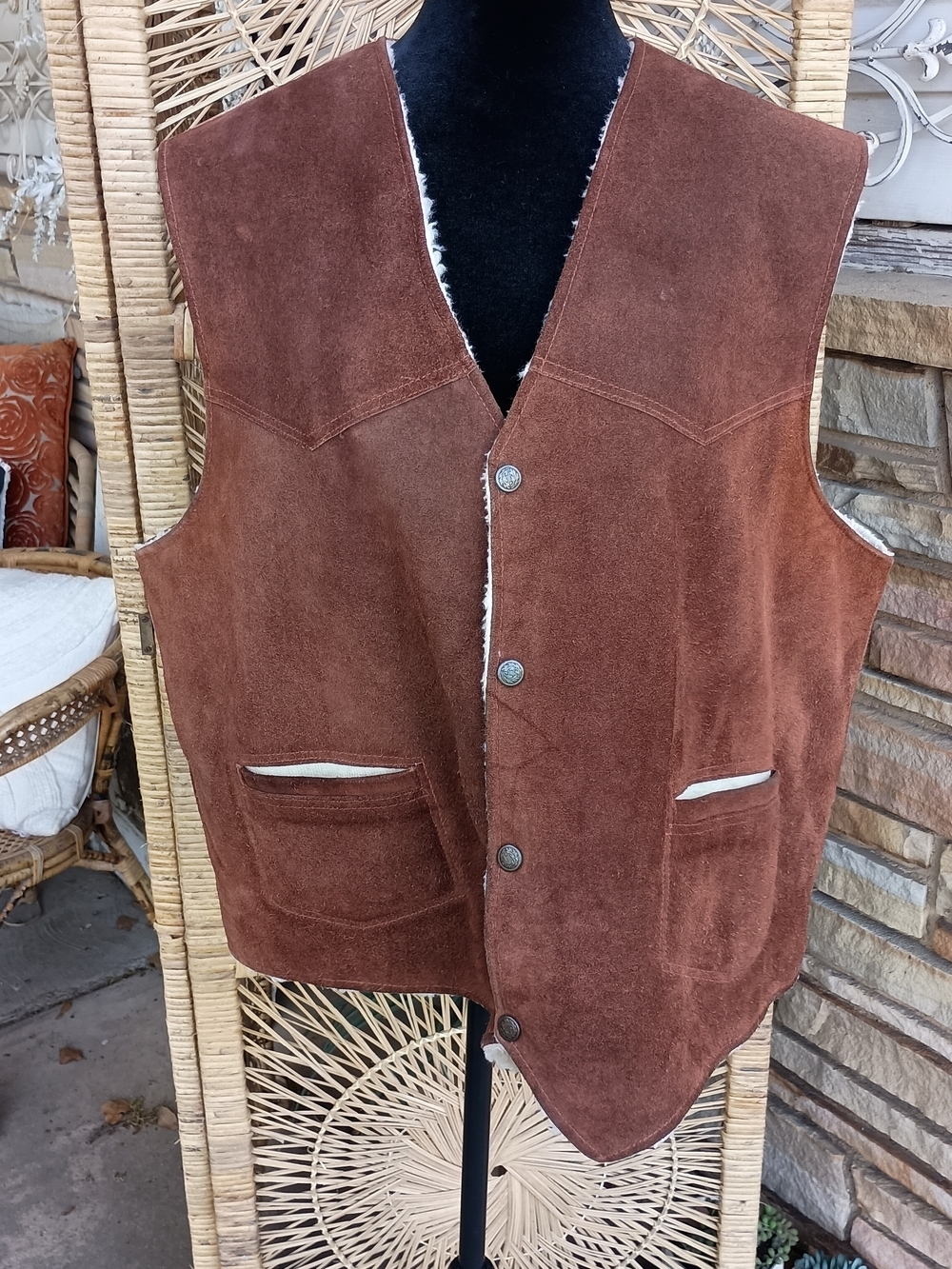 Vintage Shearling-Lined Leather Vest with Cream Sherpa_52